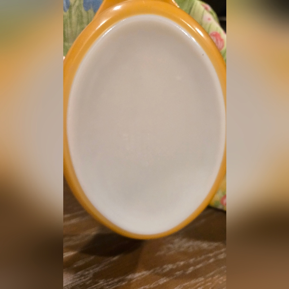 Vintage Pyrex Butterfly Gold #043 - Picture 9 of 9